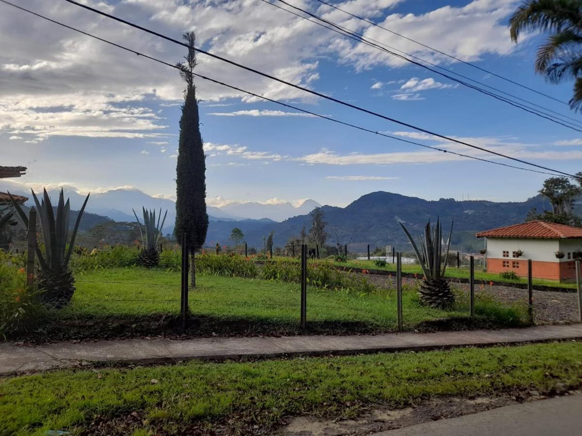 Hotel Vista Farallones Jardín Εξωτερικό φωτογραφία